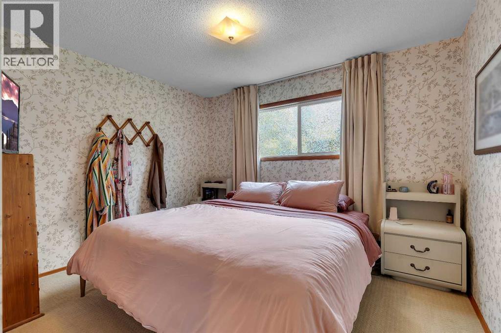 9828 Fairmount Drive SE — photo 14