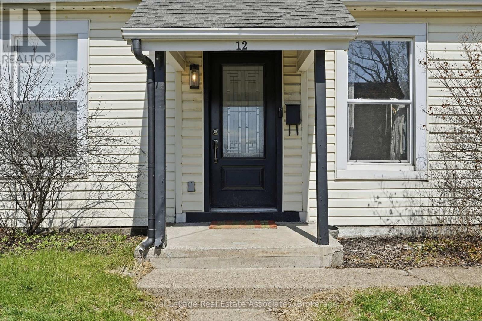 12 NELSON STREET - 4