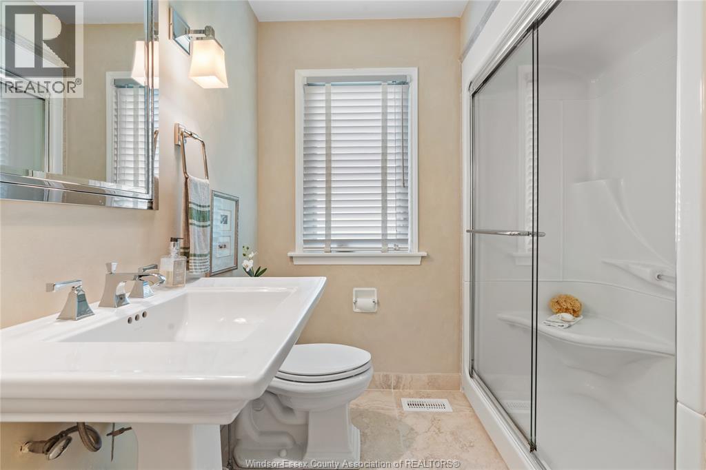 4445 CONCESSION RD 9 - 24
