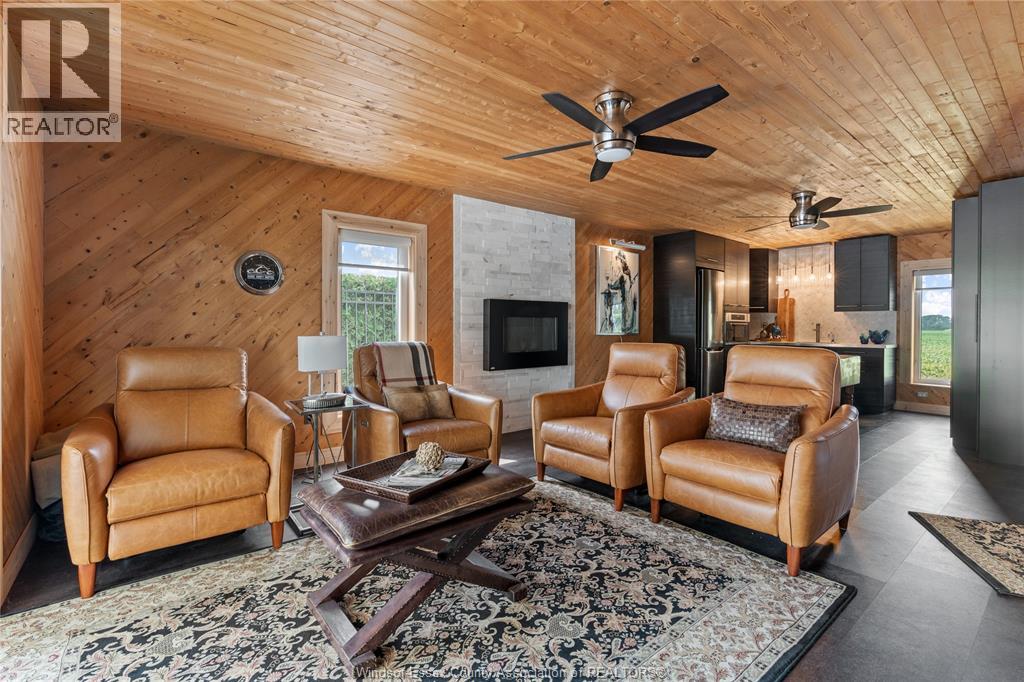 4445 CONCESSION RD 9 - 36