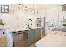 4pc Bathroom - 412a Meadowbrook Drive E, Brooks, AB T1R1N7 Photo 10