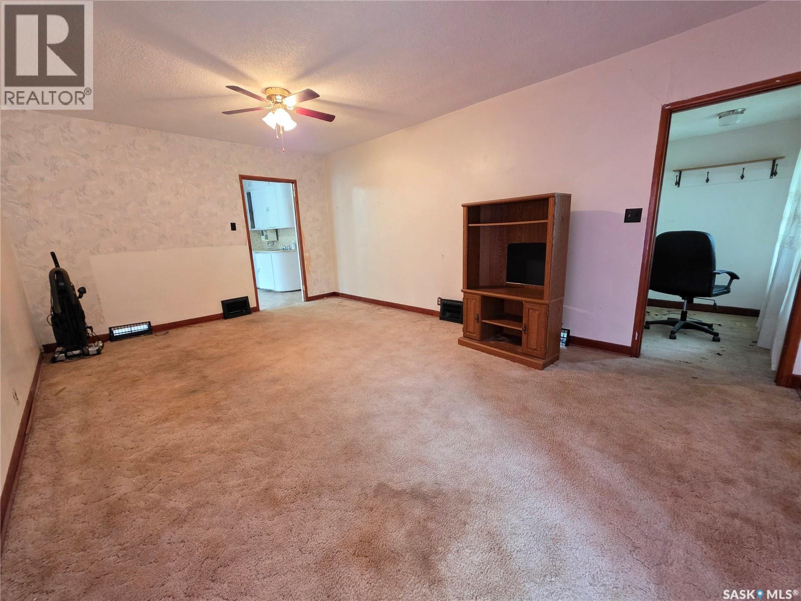 534 1st AVENUE NW - 5