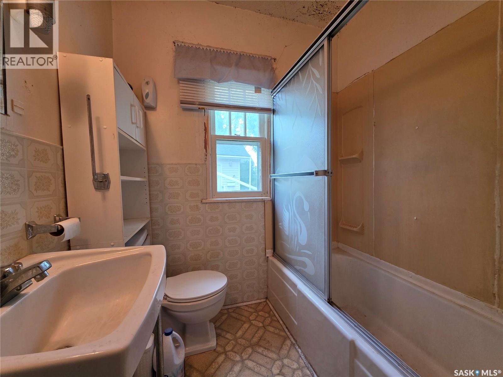 534 1st AVENUE NW - 9