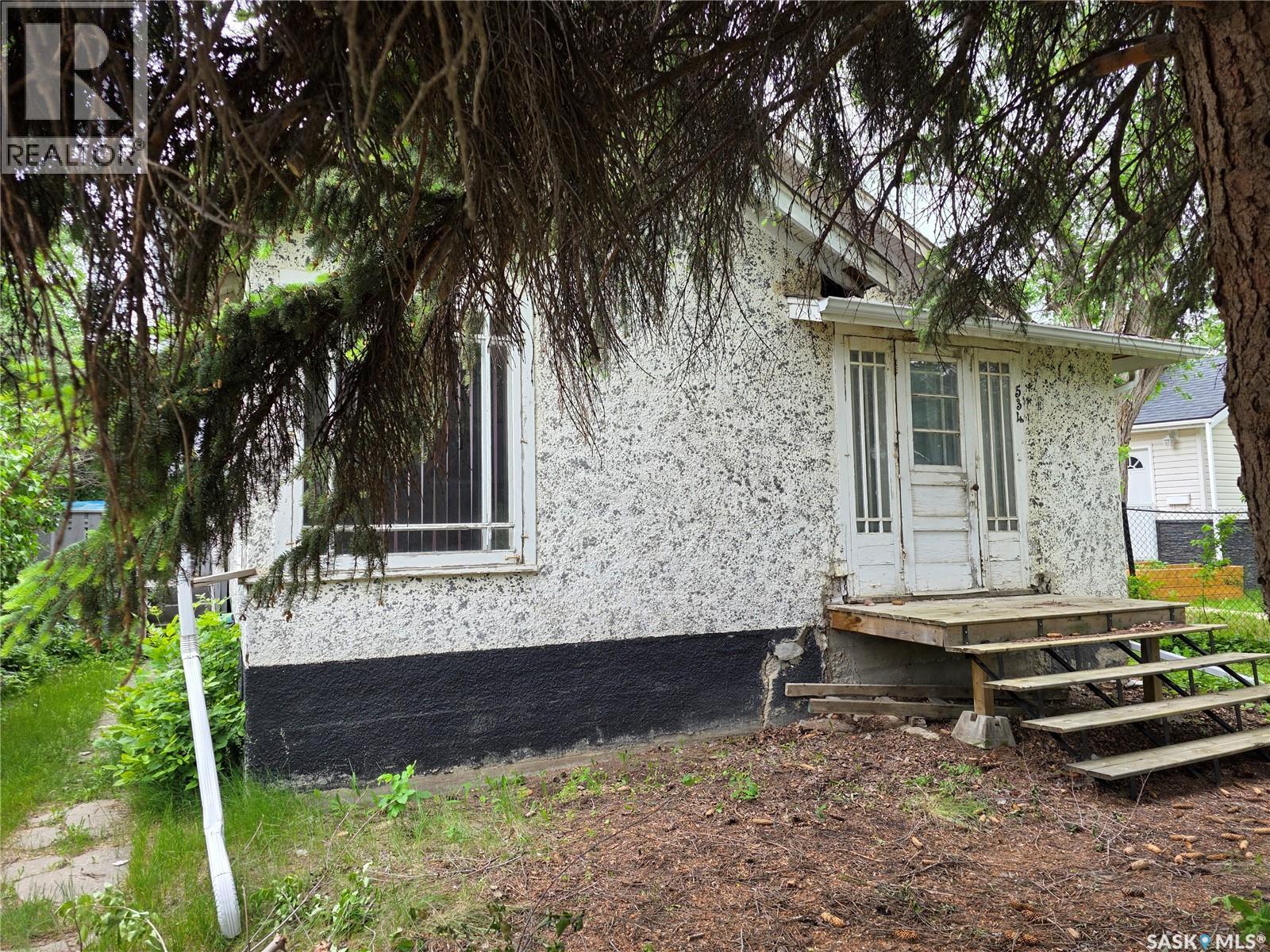 534 1st AVENUE NW - 1