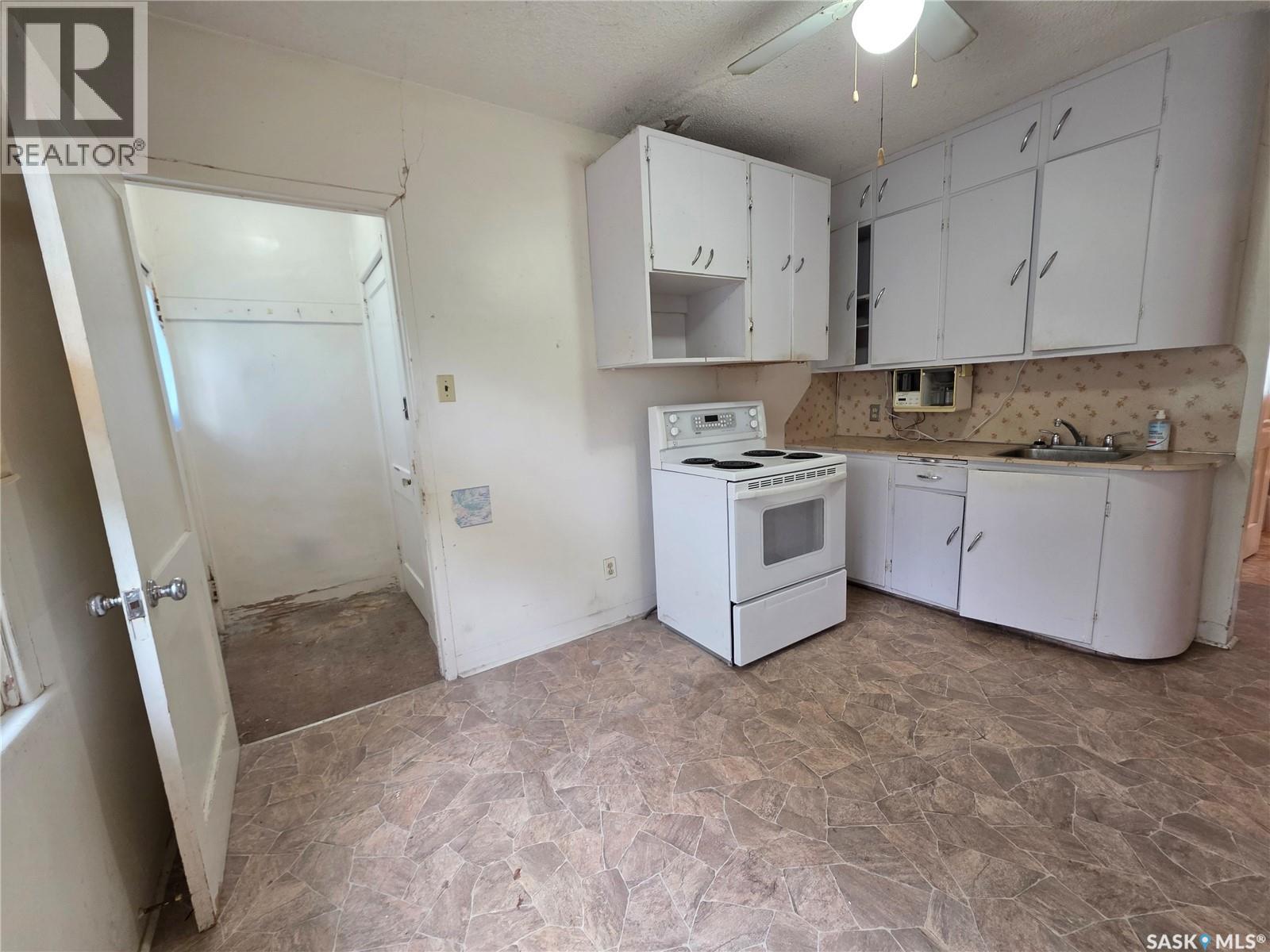 534 1st AVENUE NW - 2