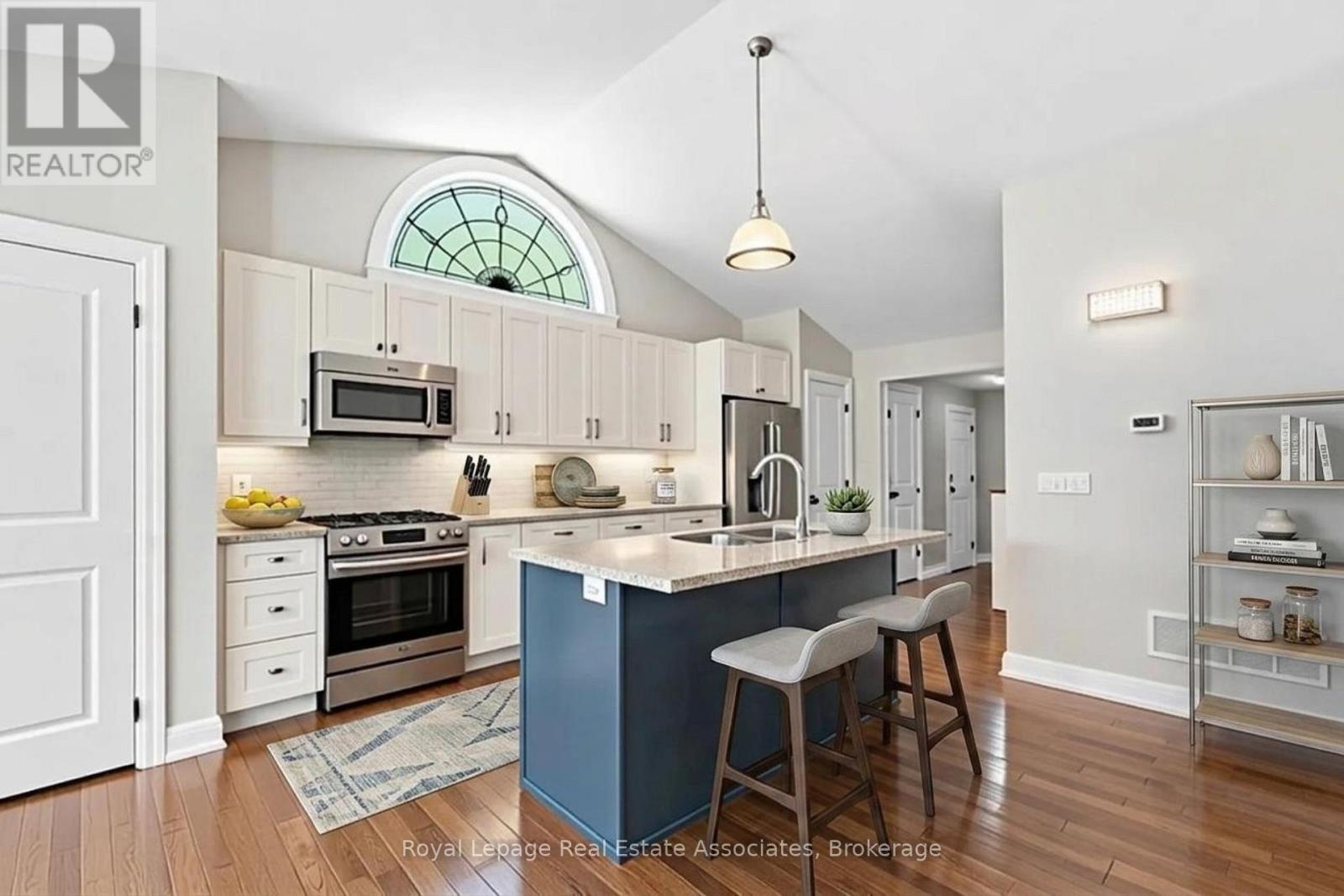 54 FREDERICK STREET - 5