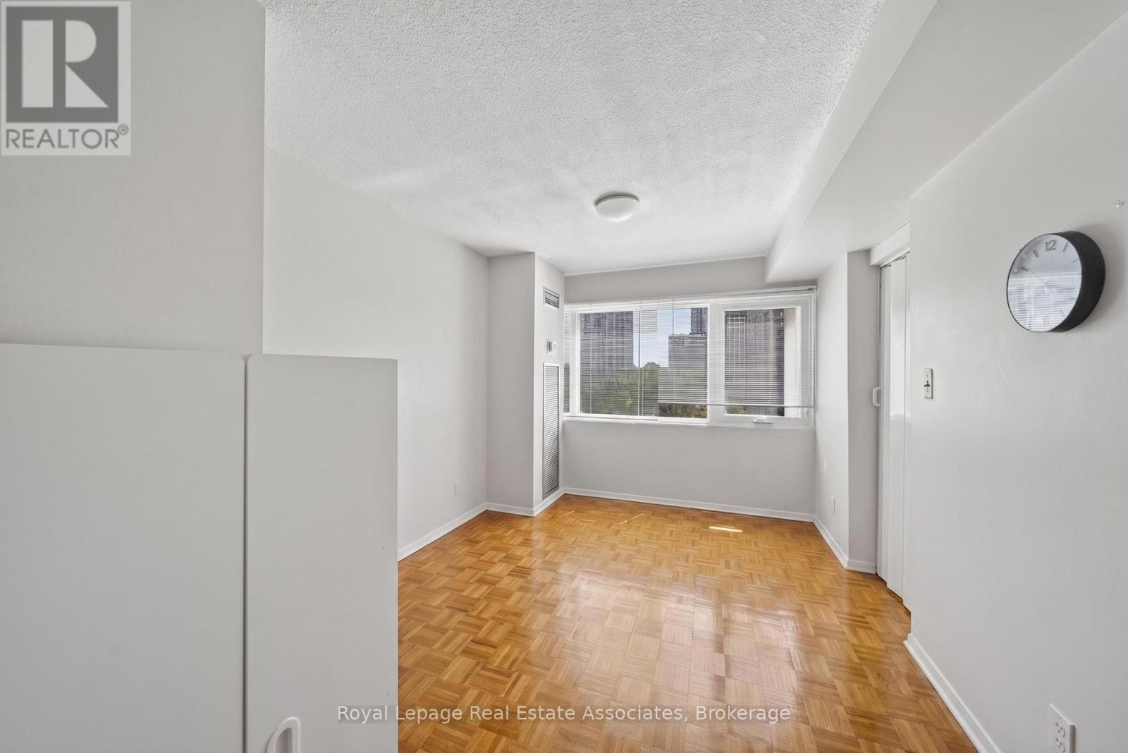 #901 1580 MISSISSAUGA VALLEY BOULEVARD - 12