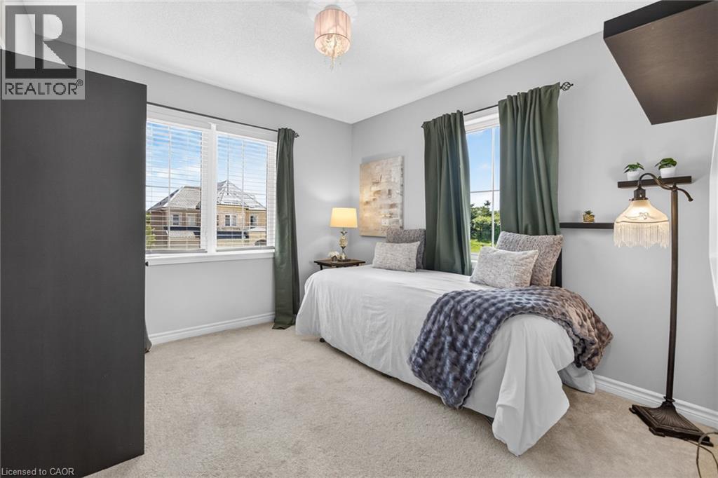 615 HEPBURN Road - 32