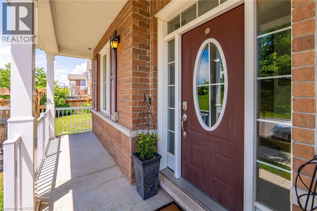 615 HEPBURN Road - 5