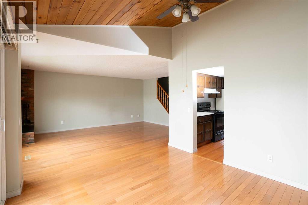 #30 228 Theodore Place NW - 14