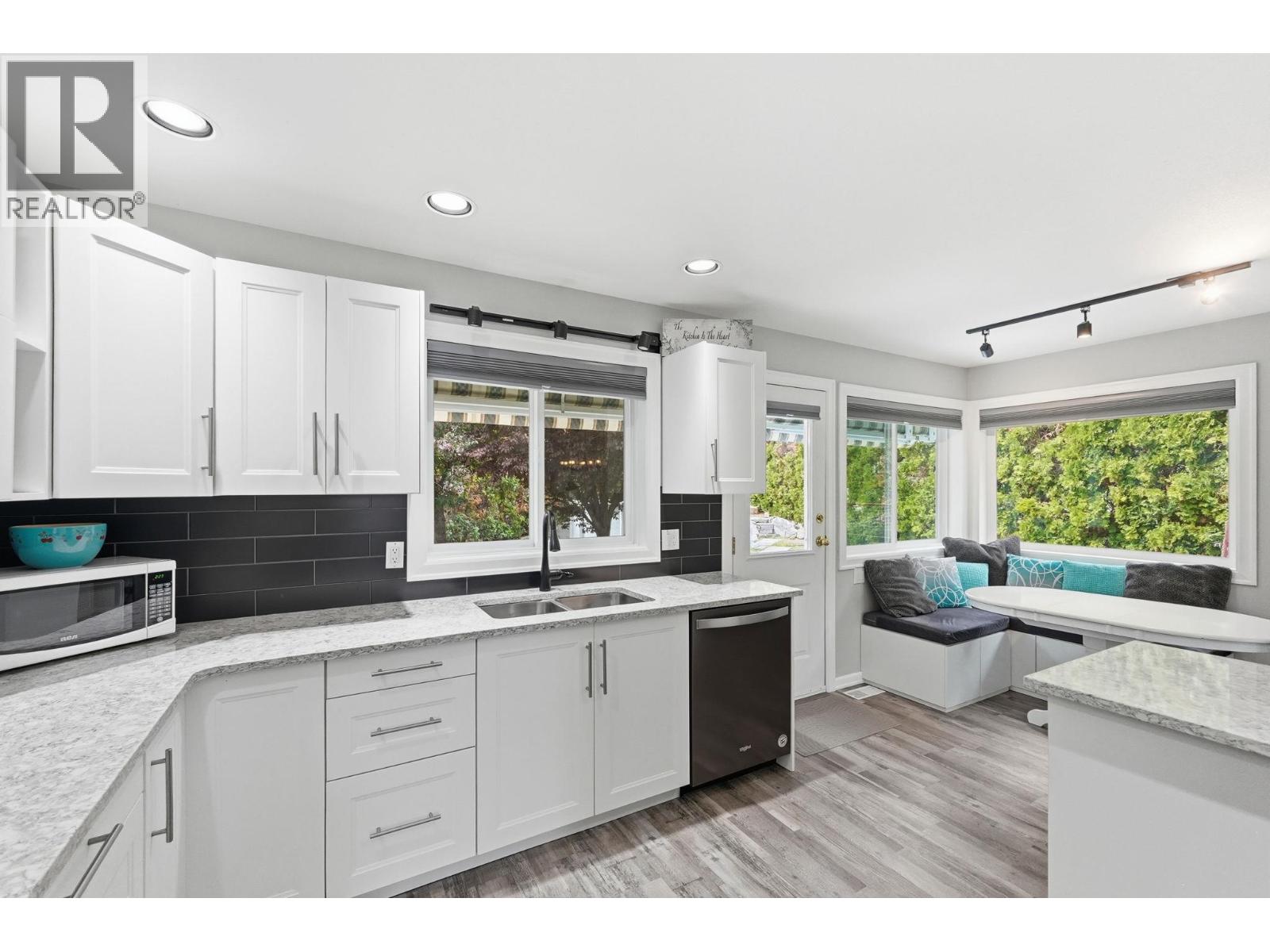 5978 Ness Court - 4