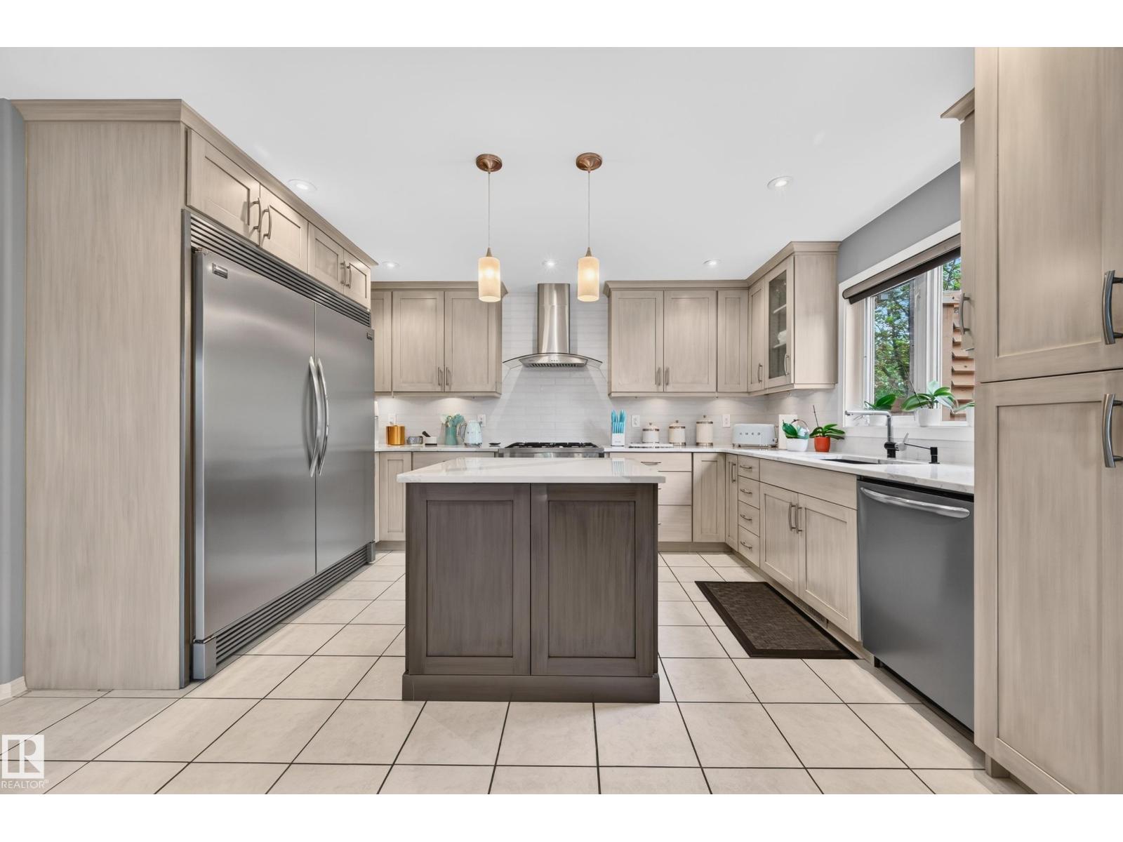 15827 67B ST NW NW — photo 14