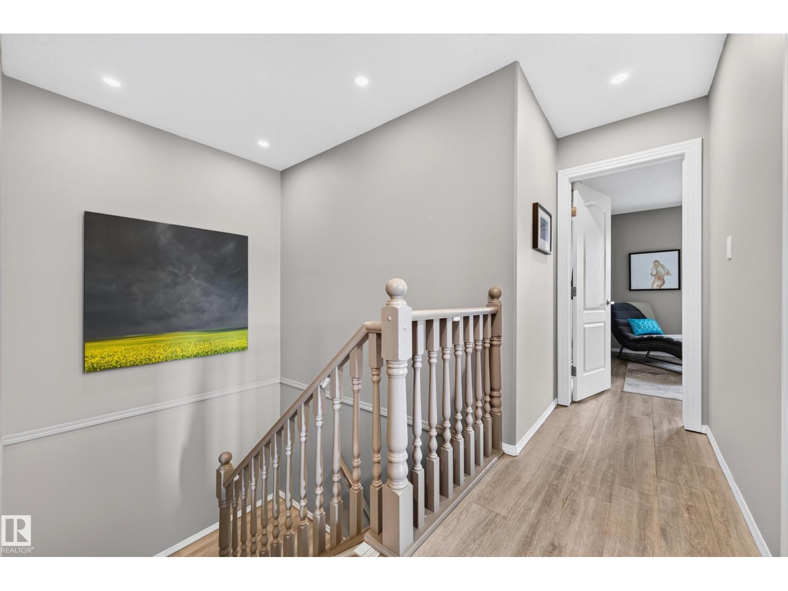 15827 67B ST NW NW — photo 31
