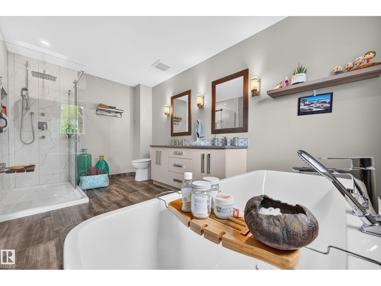 15827 67B ST NW NW — photo 39