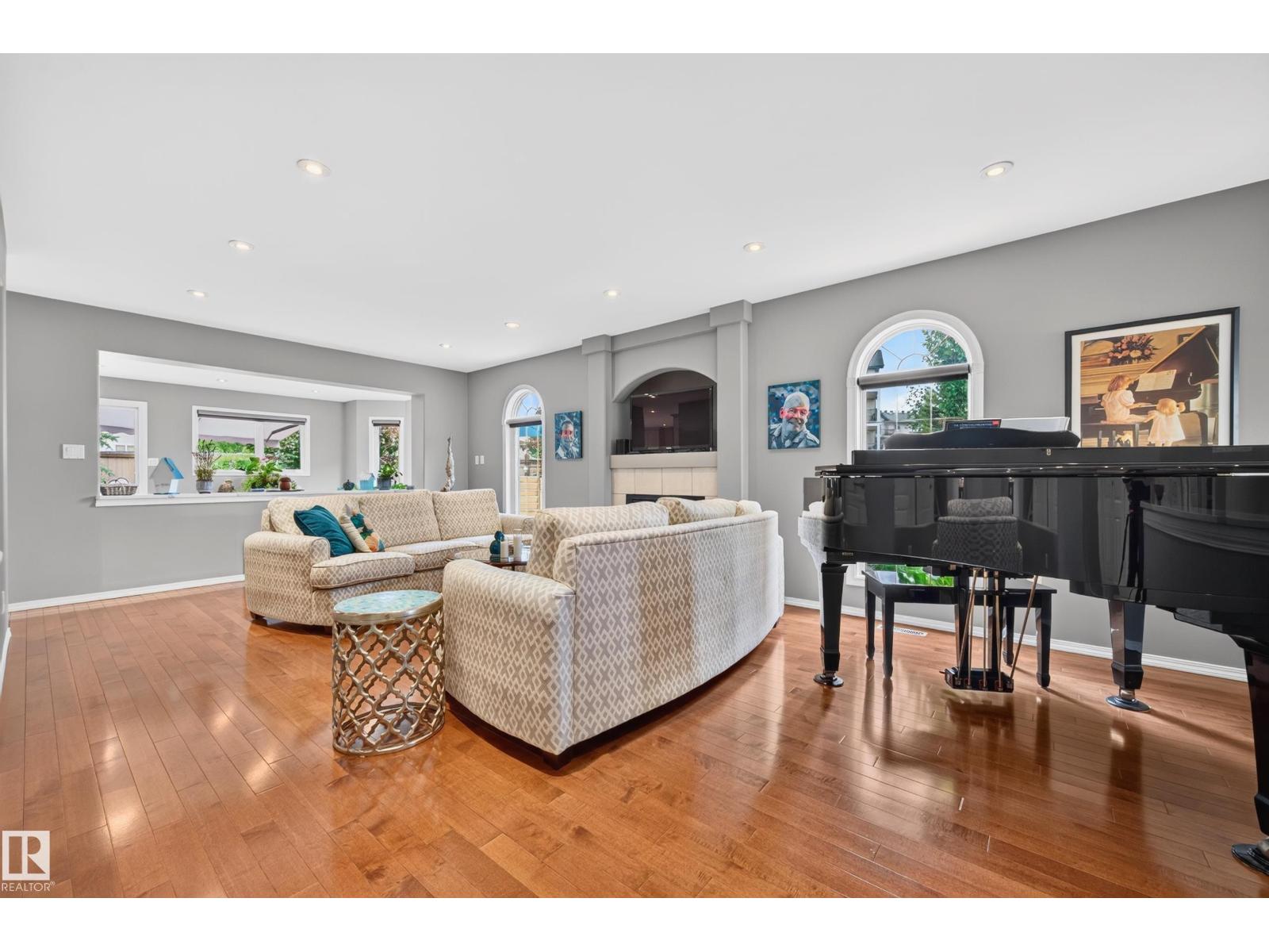 15827 67B ST NW NW — photo 7
