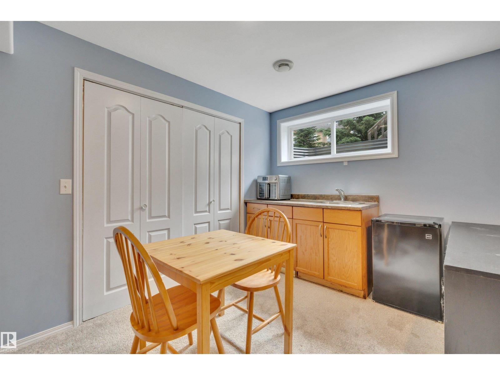 11520 11 AV SW — photo 22