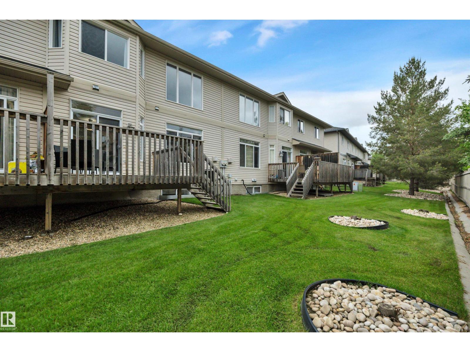 11520 11 AV SW — photo 29