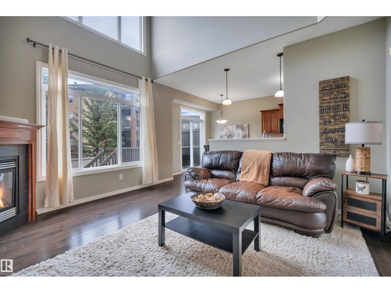 11520 11 AV SW - photo 4