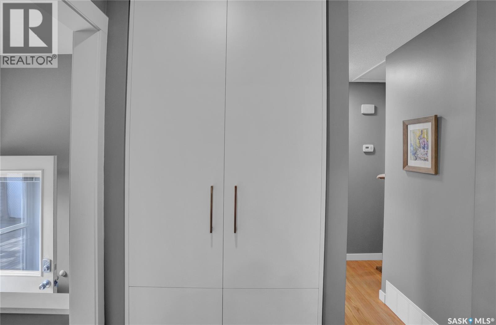 117 DOUGLAS AVENUE E — photo 25