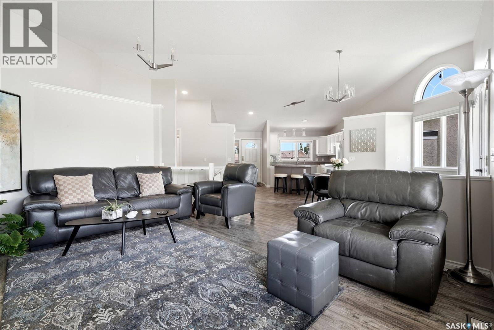 8034 Knox PLACE — photo 6