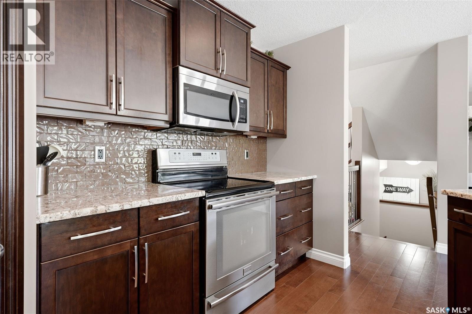4610 Hames CRESCENT - 13