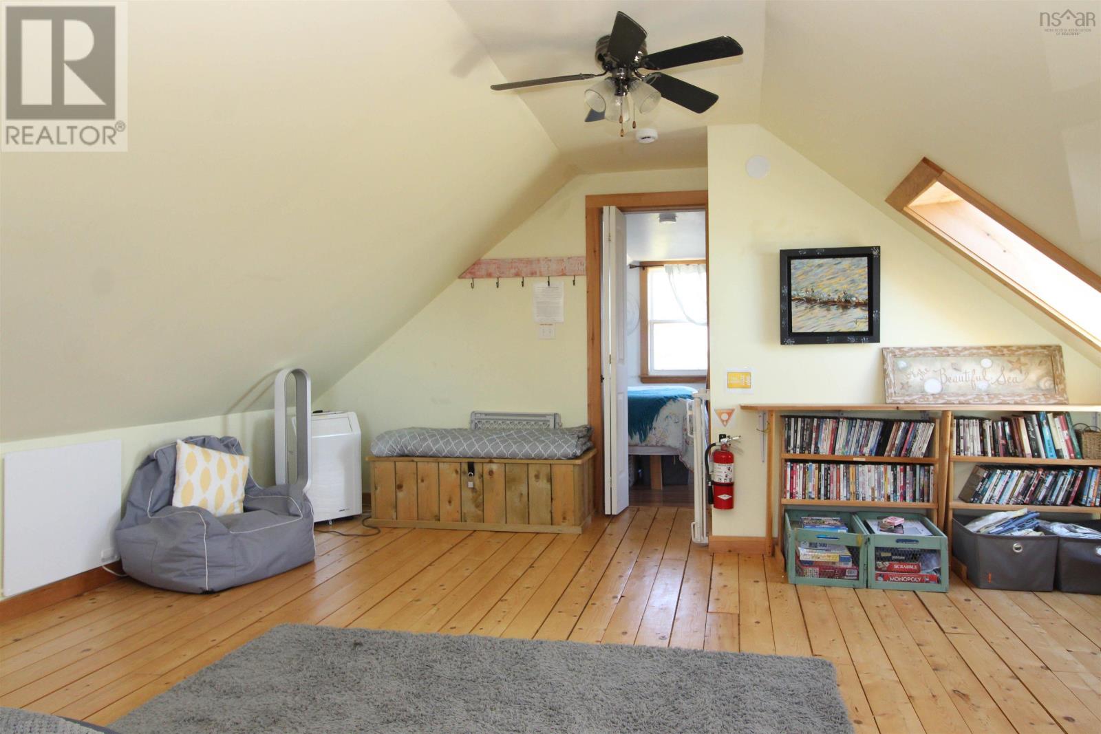 100 Sterling Lane - 32