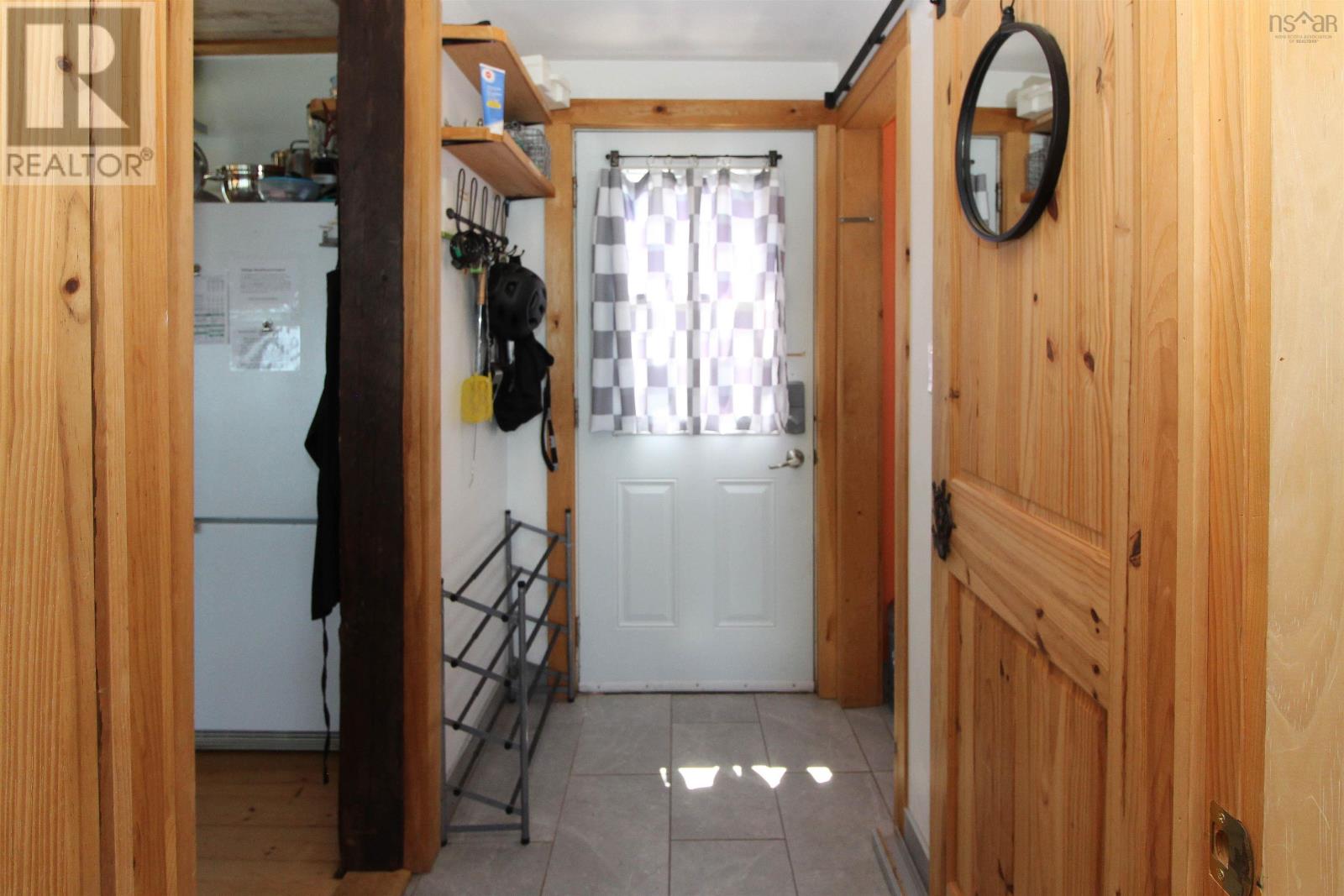 100 Sterling Lane - 28