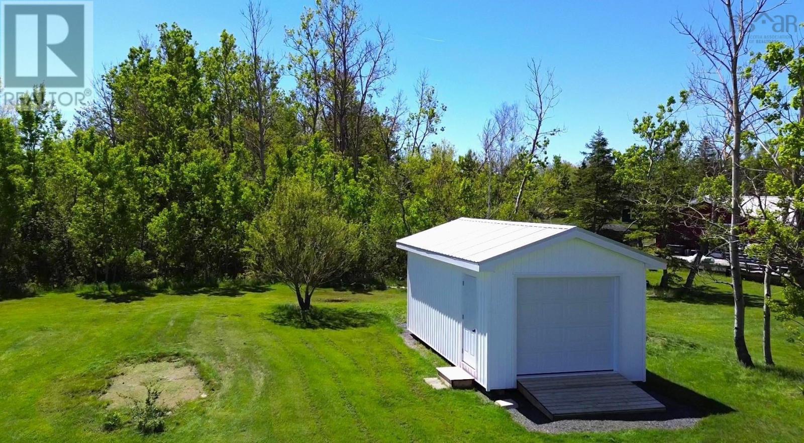 100 Sterling Lane - 45