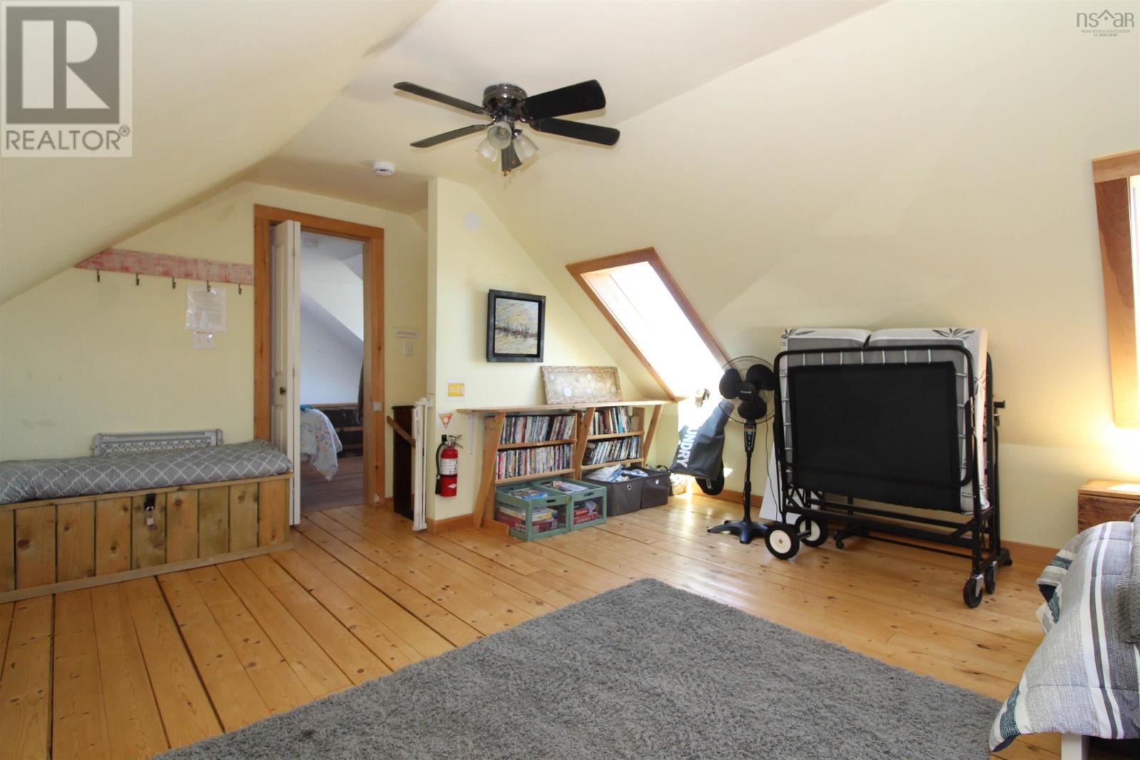 100 Sterling Lane - 31