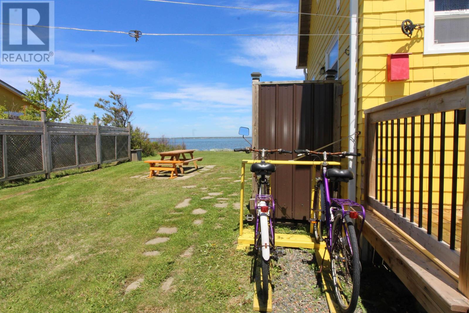 100 Sterling Lane - 35