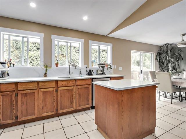 4 Bed, 5 Bath House for Sale in Surrey – 7361 149A STREET, Surrey – MLS# R3137043 - Image 10