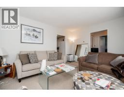 715 Roderick Avenue, Coquitlam, BC V3K1P6 Photo 7