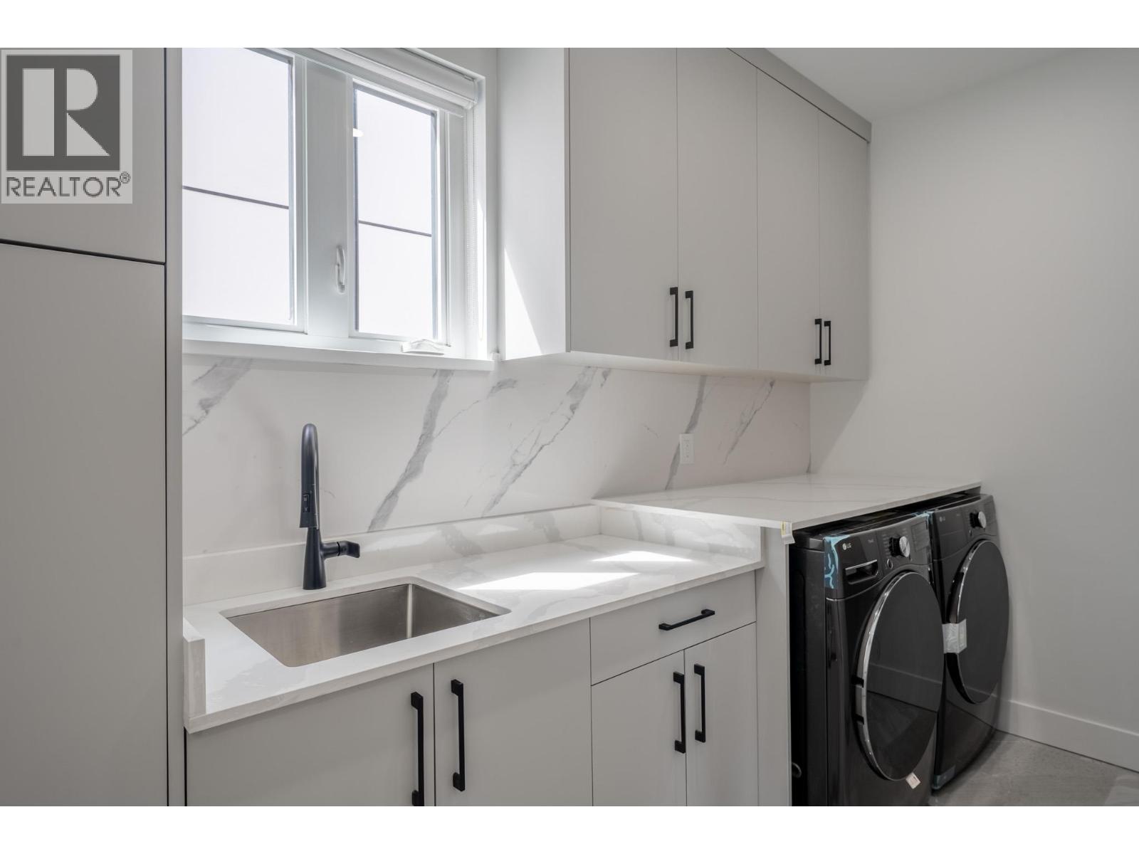 3754 Astoria Drive - 16
