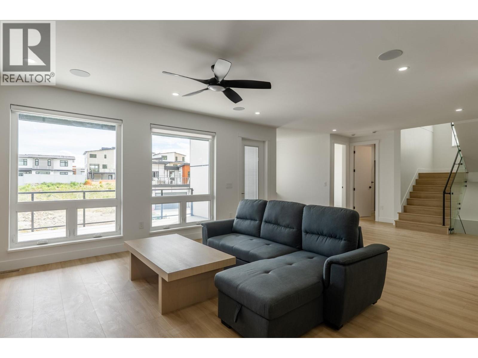 3754 Astoria Drive - 5