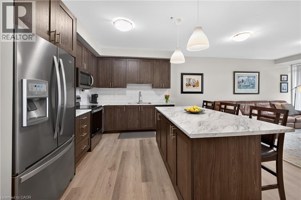 #209 5 HAMILTON Street N - 5