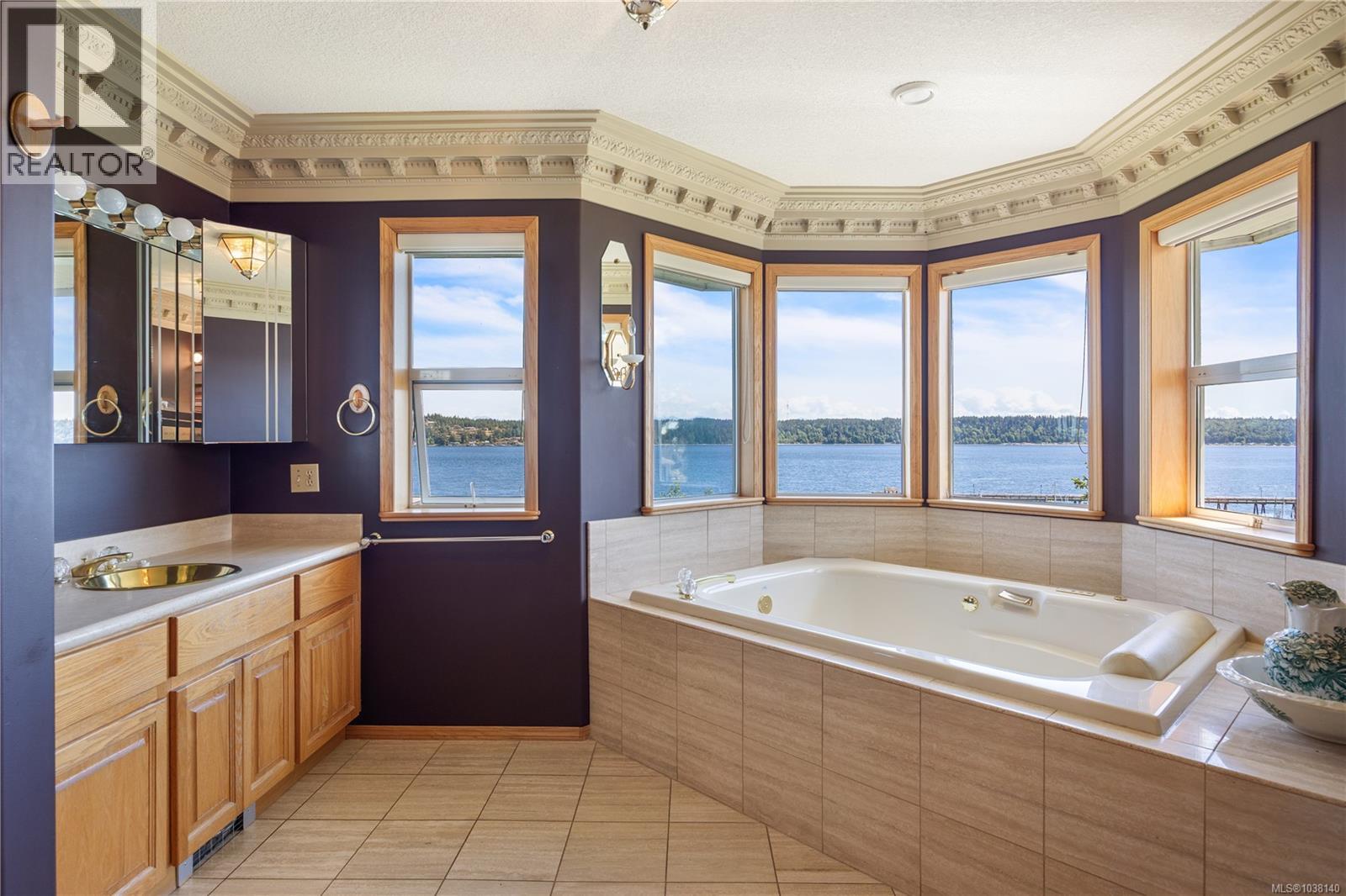 725 Thulin St - 30