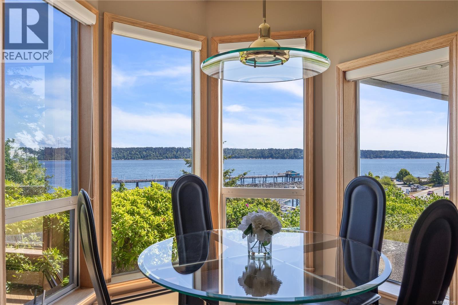 725 Thulin St - 4