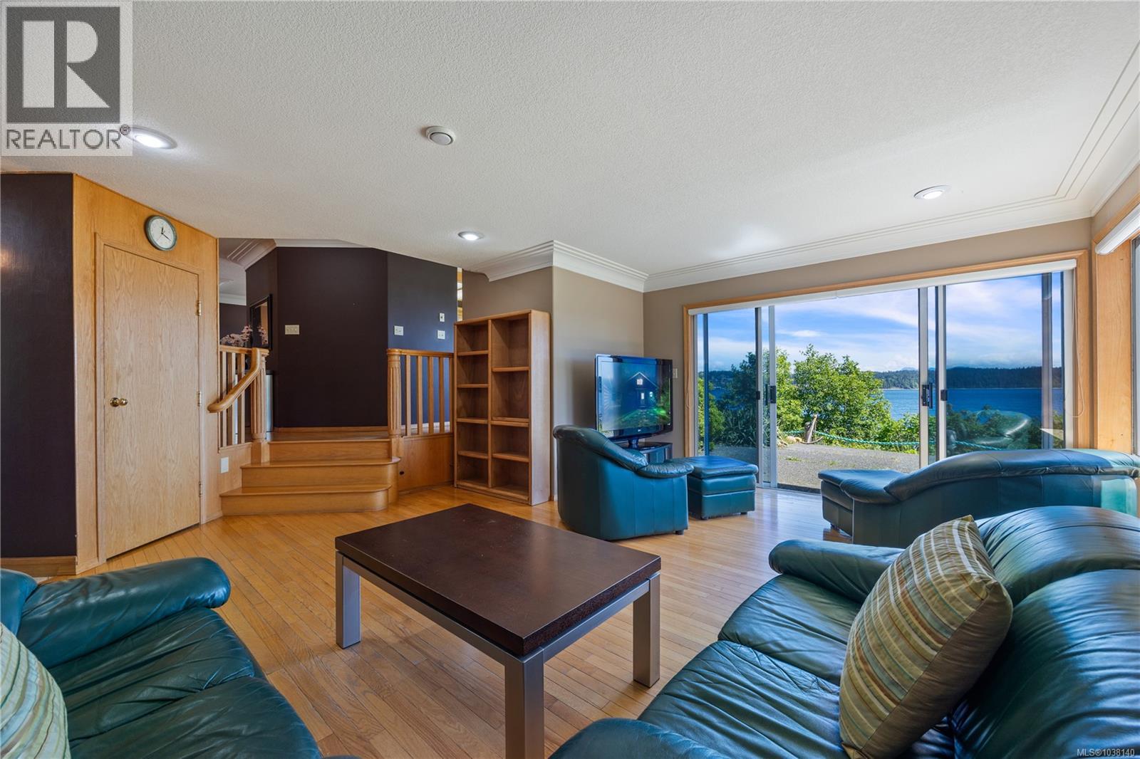 725 Thulin St - 16