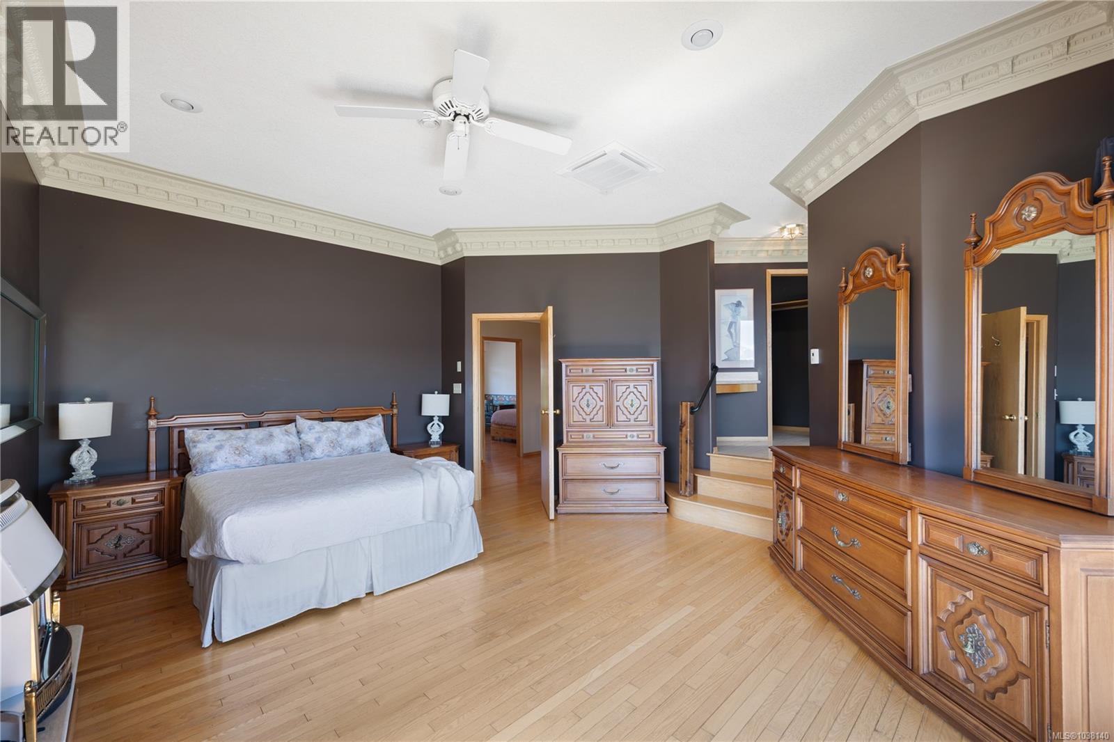 725 Thulin St - 27