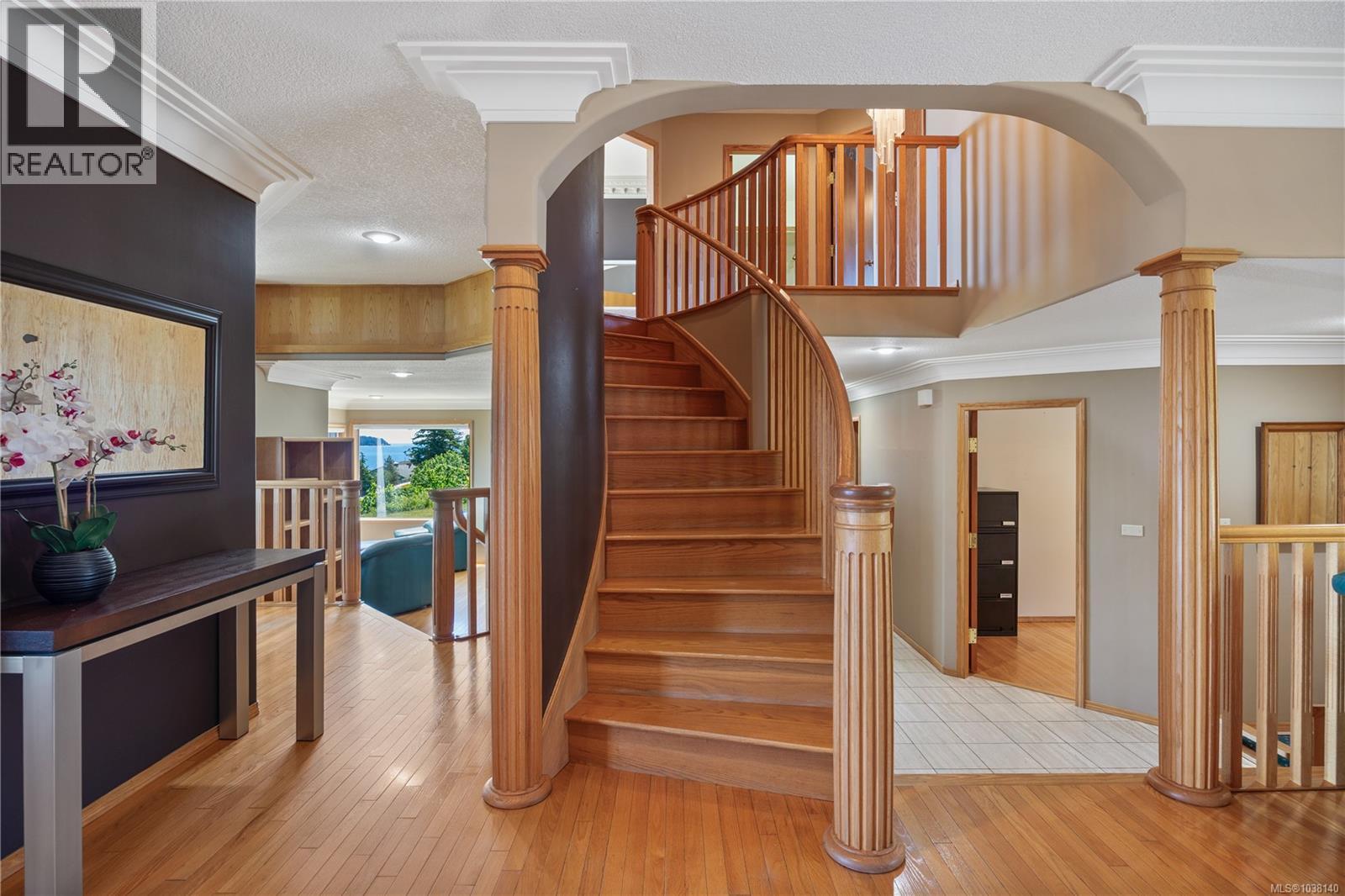 725 Thulin St - 21