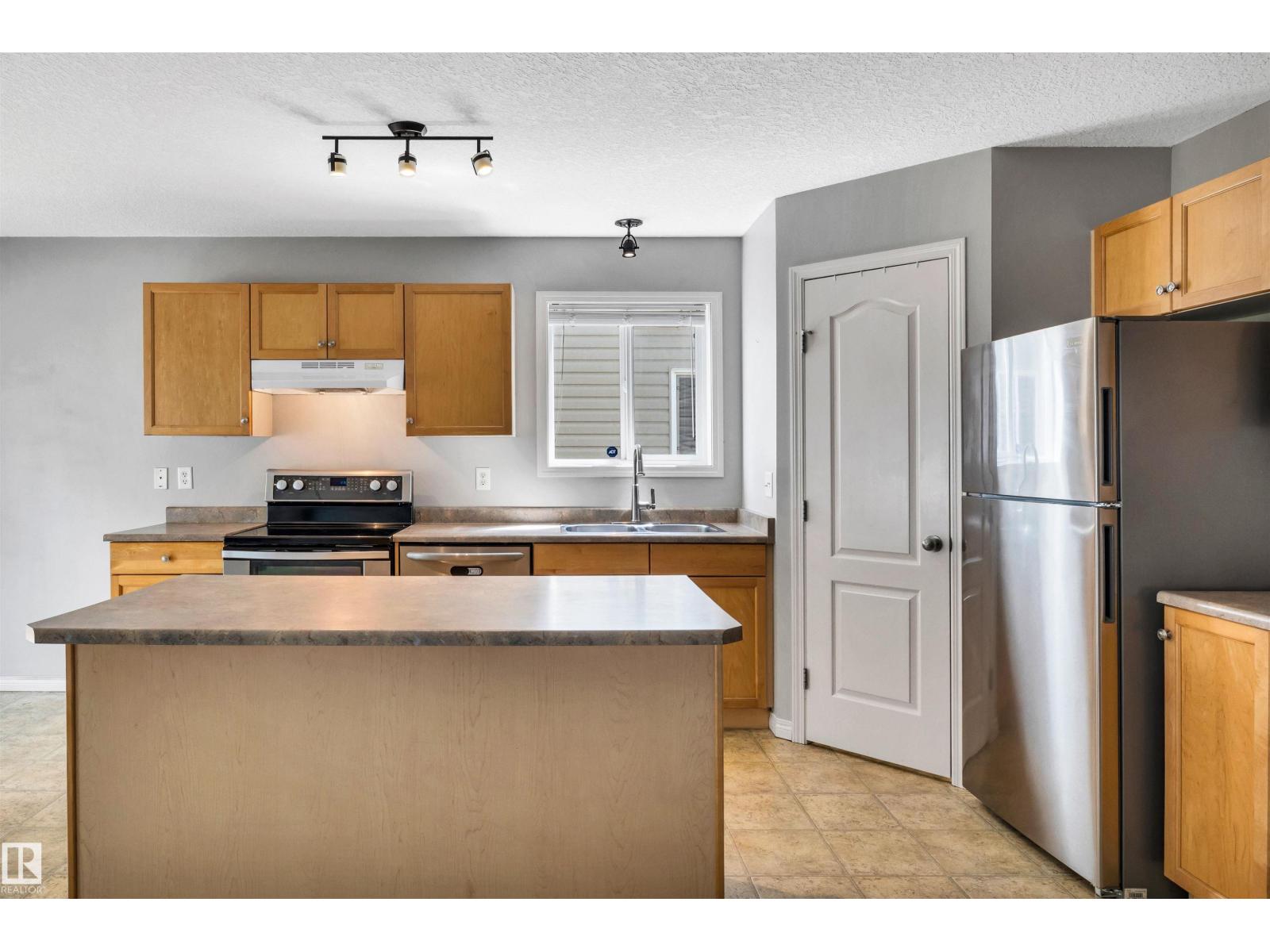 #37 133 EASTGATE WY — photo 8