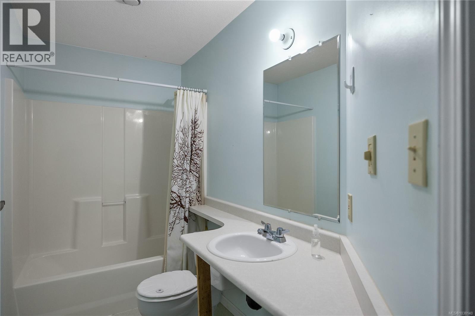 725 Thulin St - 54