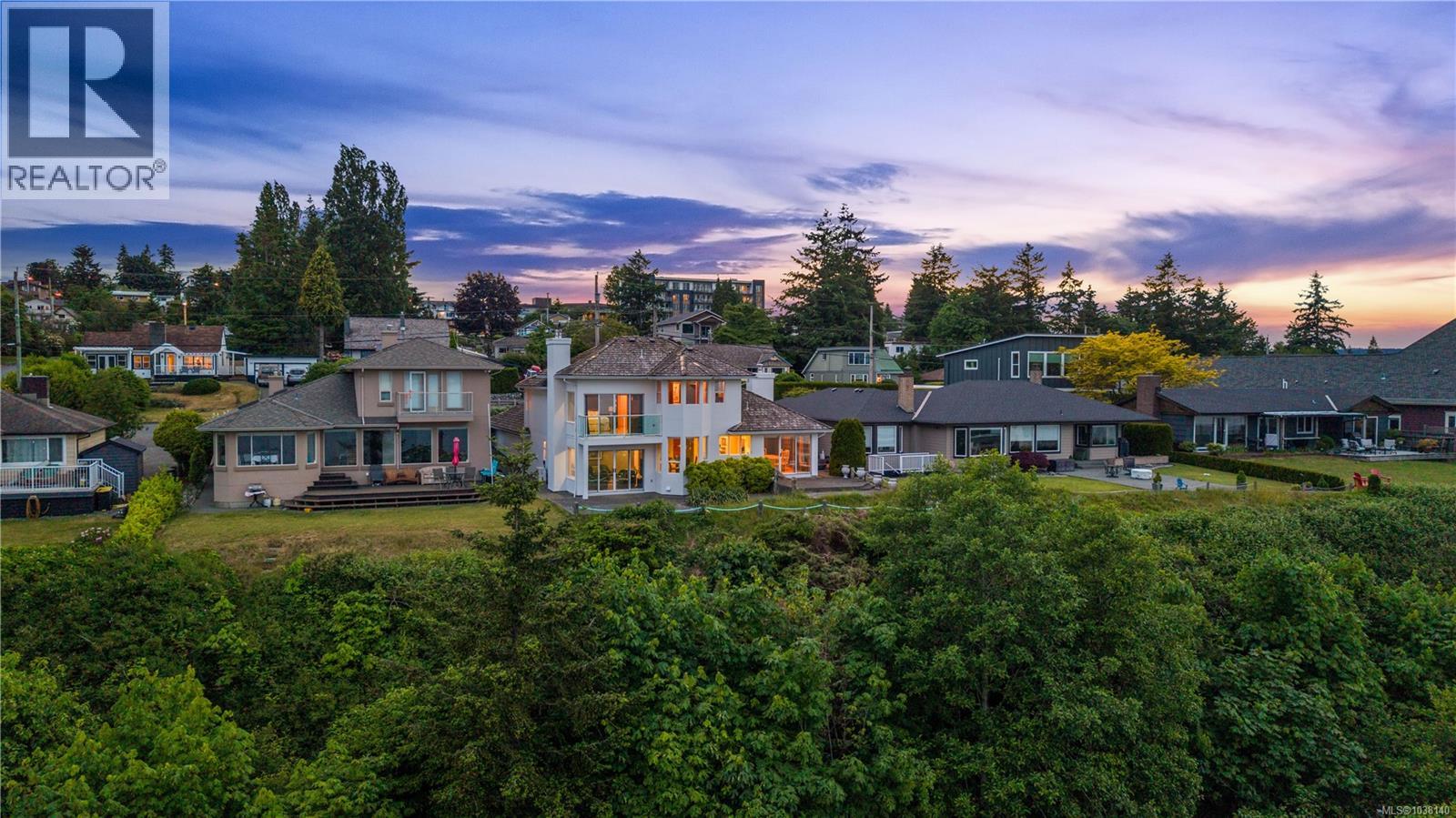 725 Thulin St - 60