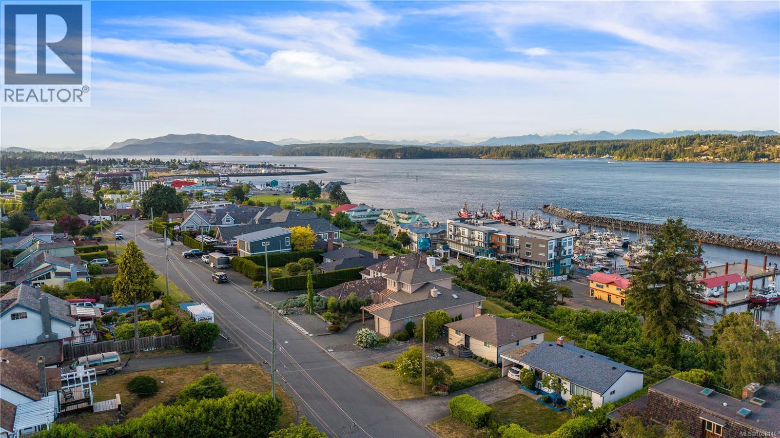 725 Thulin St - 74