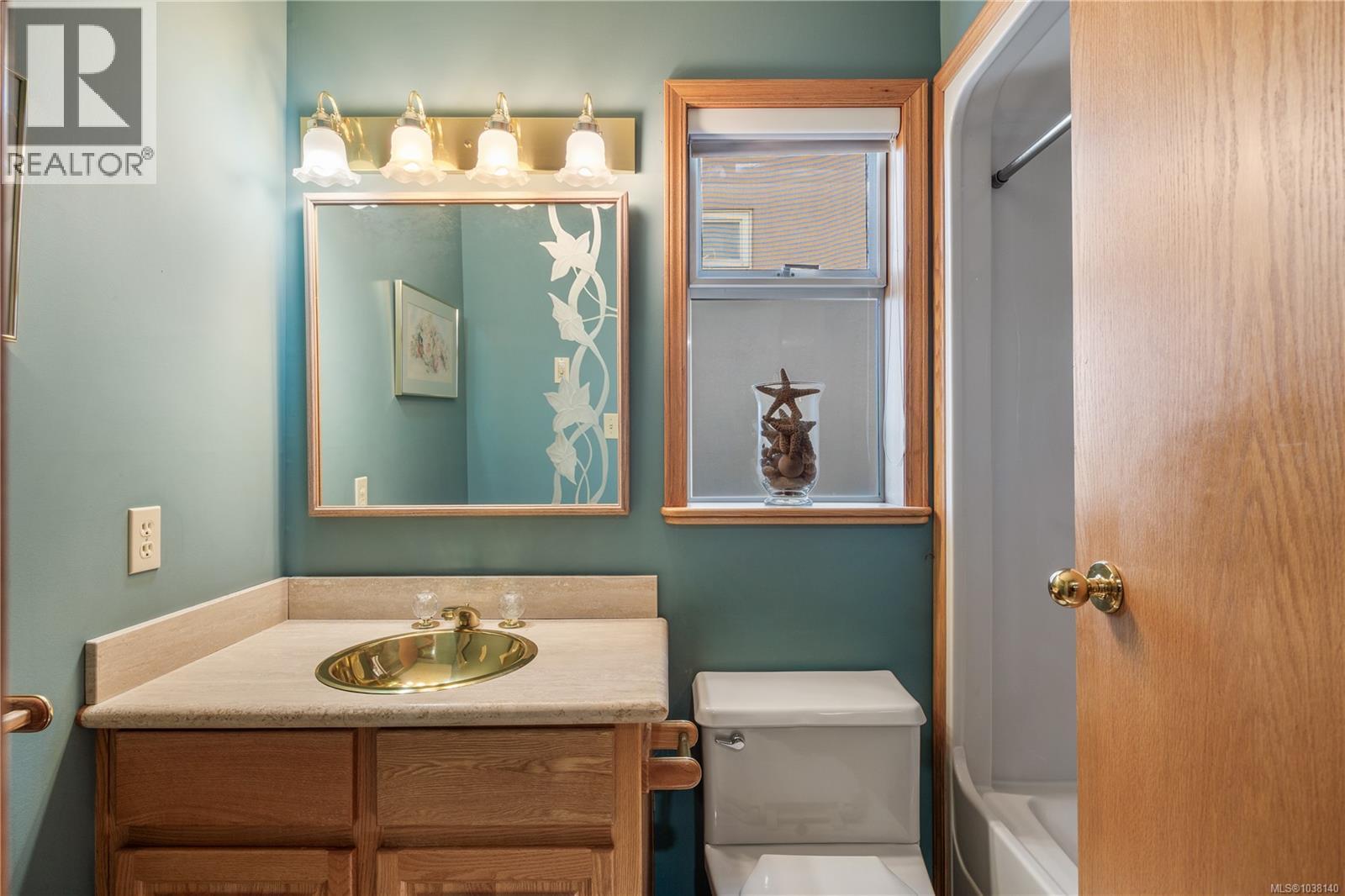 725 Thulin St - 43