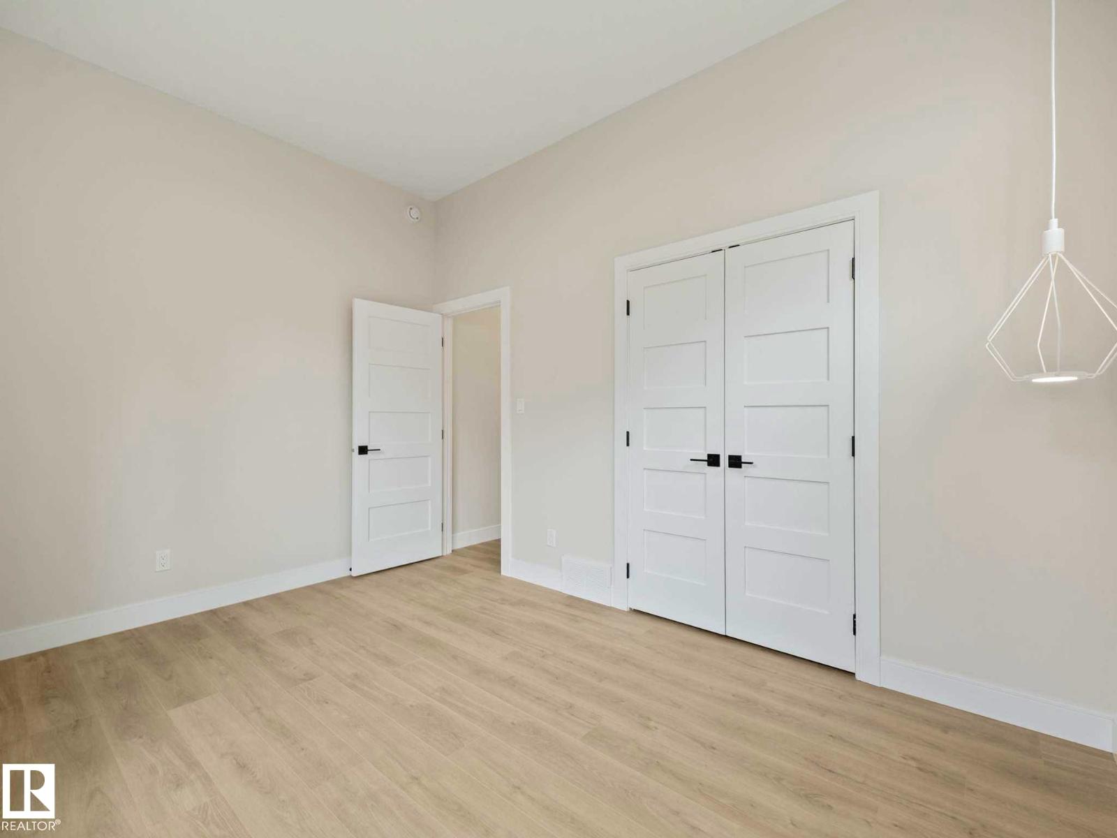 #12 53504 RGE ROAD 14 - 31