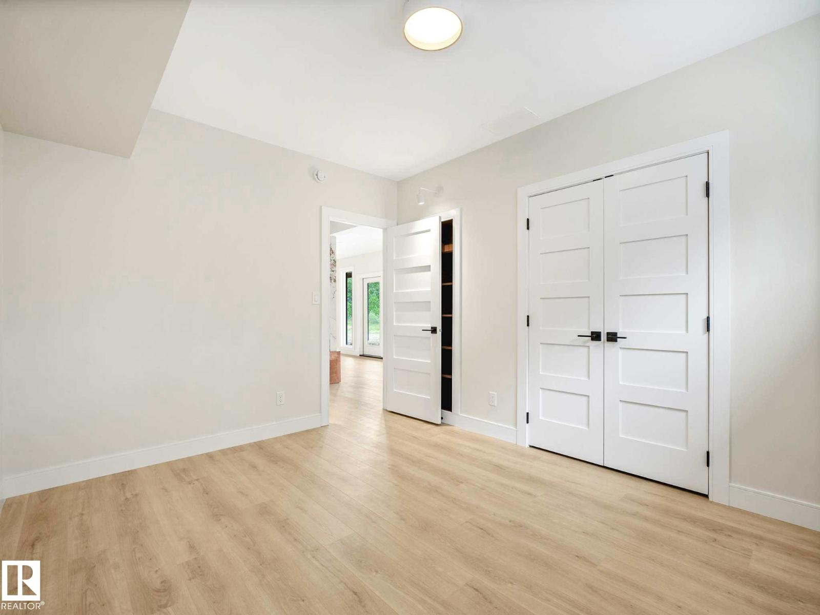 #12 53504 RGE ROAD 14 - 44