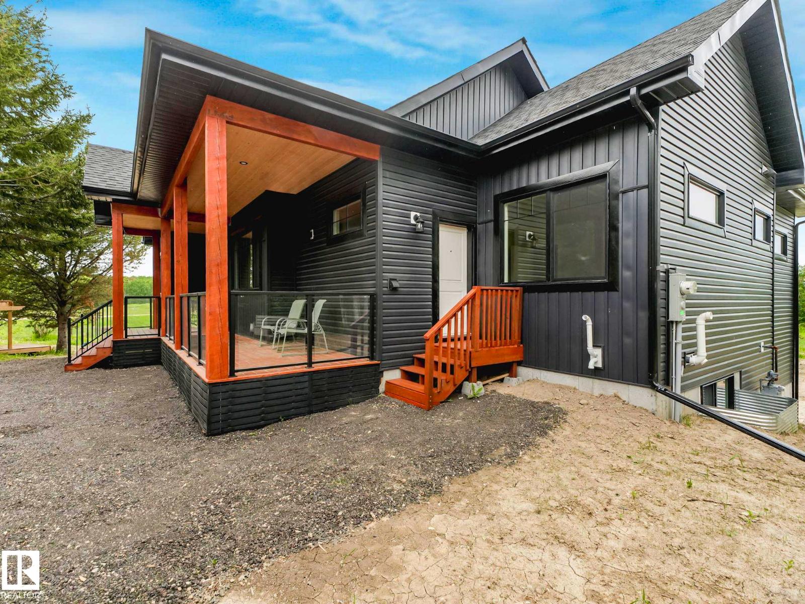 #12 53504 RGE ROAD 14 - 57