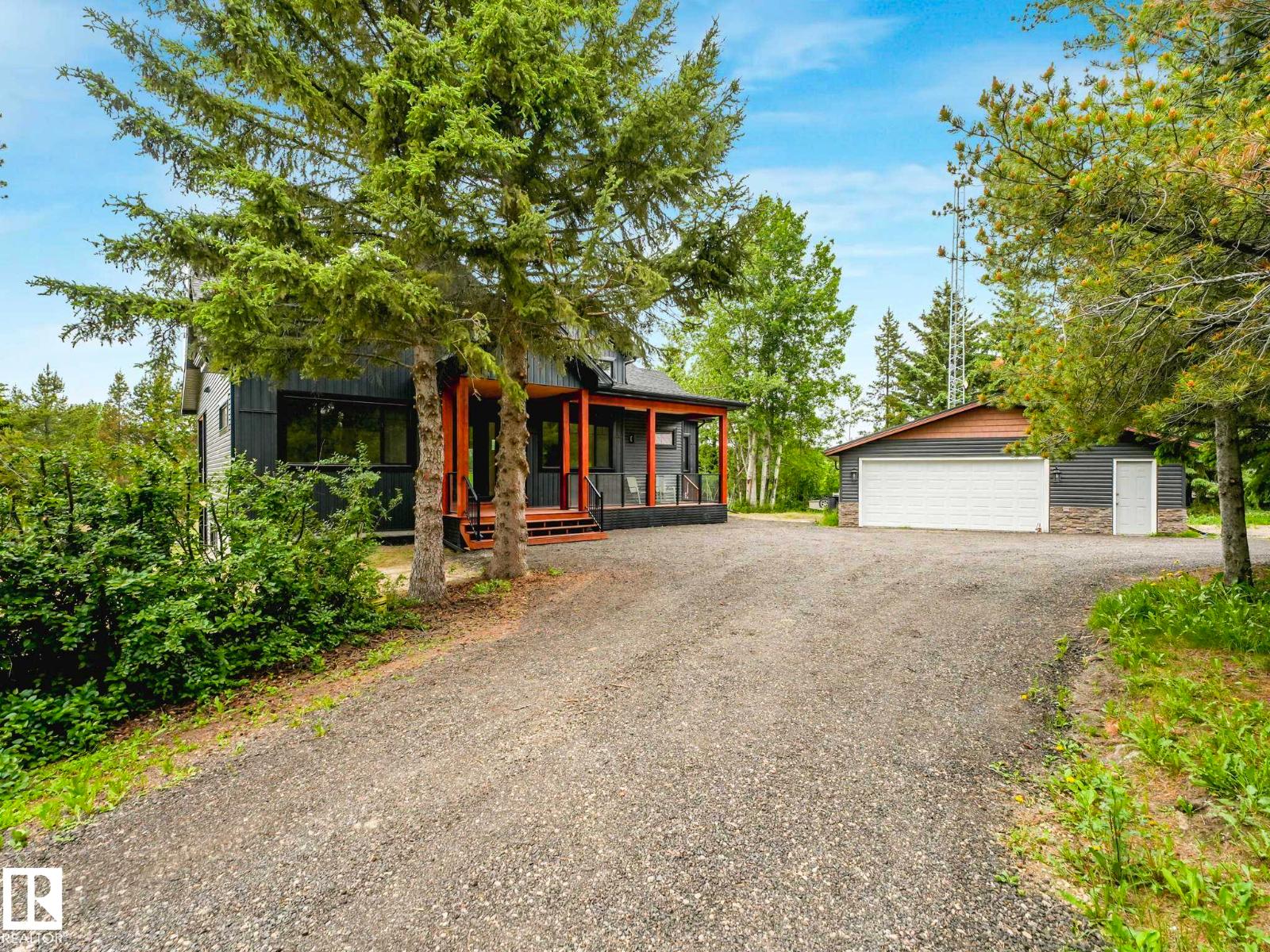 #12 53504 RGE ROAD 14 - 53