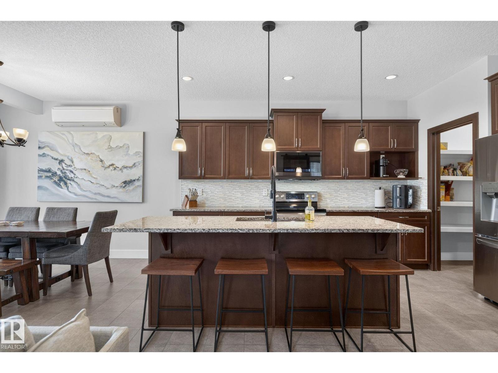 14016 161 AV NW — photo 9